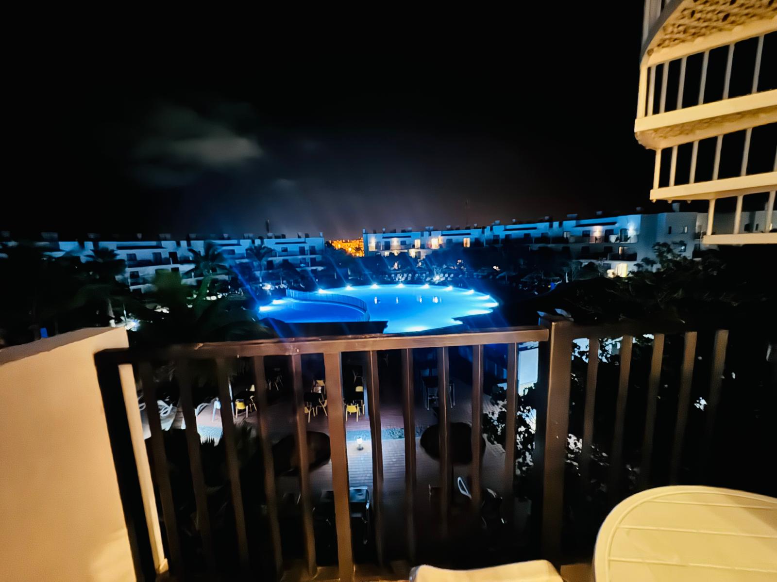 OPPORTUNITY T2 Duplex em Resort com Piscina